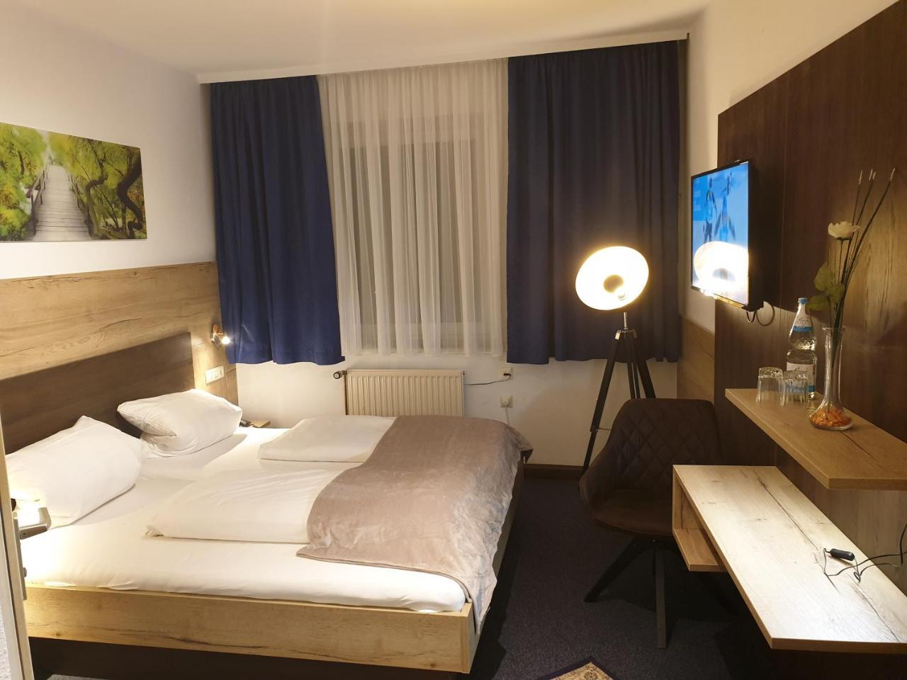 Hotel Wacker 3*